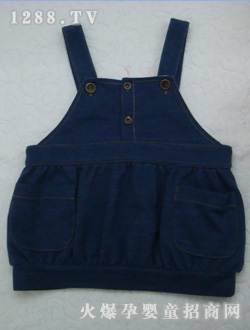 哆啦小貝深藍(lán)色吊帶裝