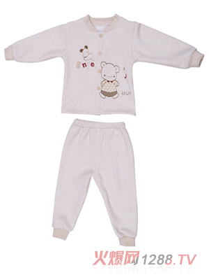 嬰特網(wǎng)小伙伴不倒絨前開(kāi)套