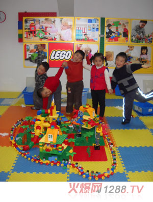 樂(lè)高樂(lè)園積木玩具