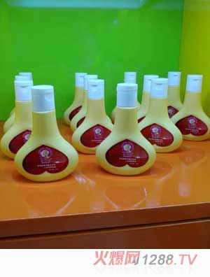 �ȿ�����ˬ���w��ԡ�飨��ֵ�w�(y��n)�b��