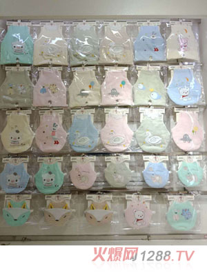 澤玉佳兒雙層印花圓肚兜